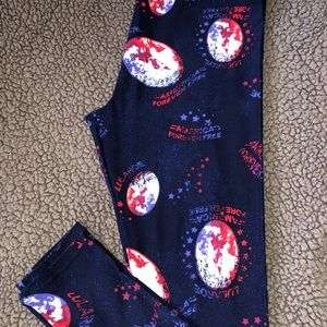 Lularoe Tall & Curvy Americana Leggings